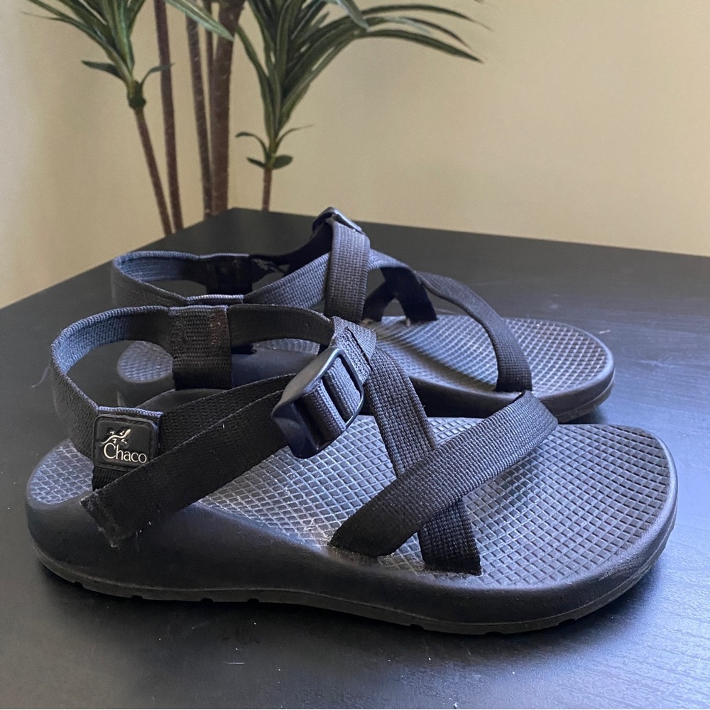 Chaco Women’s Sandals black size 8 made in Colorado USA